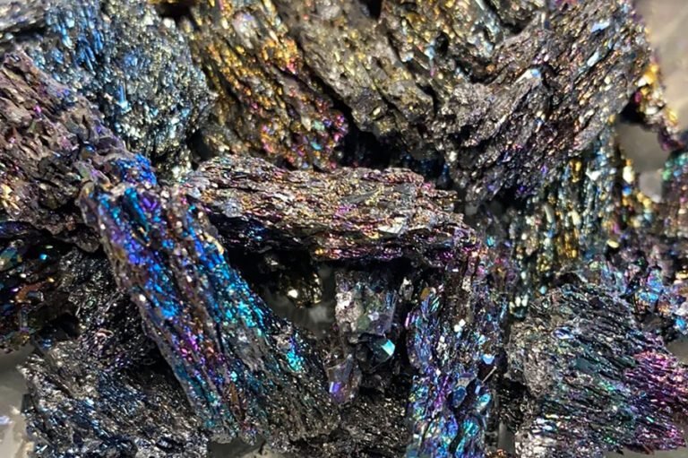 Carborundum cầu vồng